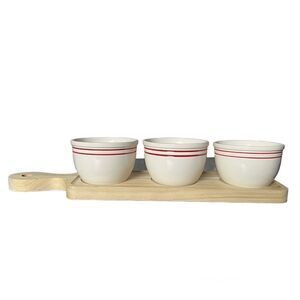 Hallmark Vintage 1970’s Trio of Small Ceramic Serving Bowls on Wooden Block